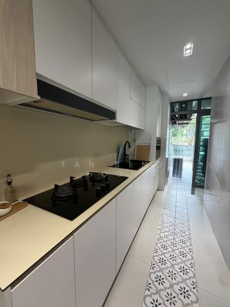 The Beverly, 45 Toh Tuck Road, Clementi Park / Upper Bukit Timah, 3 Bedrooms, 2,712 sqft, Condominium For Rent, by Tan Beng Hoon, 500273152 - Kitchen - PropertyGuru.com.sg