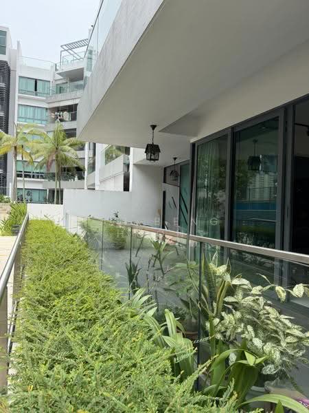 The Beverly, 45 Toh Tuck Road, Clementi Park / Upper Bukit Timah, 3 Bedrooms, 2,712 sqft, Condominium For Rent, by Tan Beng Hoon, 500273152 - Balcony - PropertyGuru.com.sg