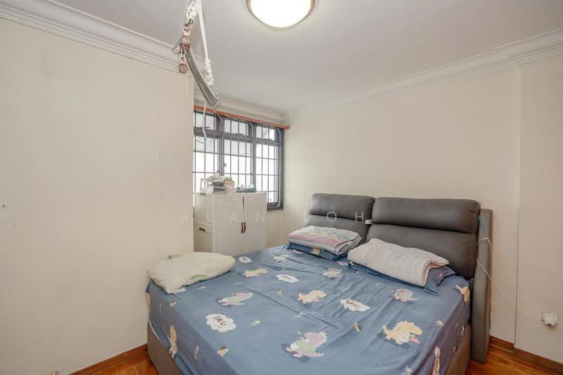271B Jurong West Street 24, 271B Jurong West Street 24, Boon Lay / Jurong / Tuas, 3 Bedrooms, 1,022 sqft, HDB Flat For Sale, by Alan Loh, 500273154 - Bedroom - PropertyGuru.com.sg