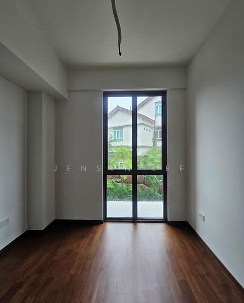 Parksuites, 18 Holland Grove Road, Tanglin / Holland / Bukit Timah, 1 Bedroom, 592 sqft, Condominium For Sale, by Jensen Lee, 500273161 - Interior - PropertyGuru.com.sg