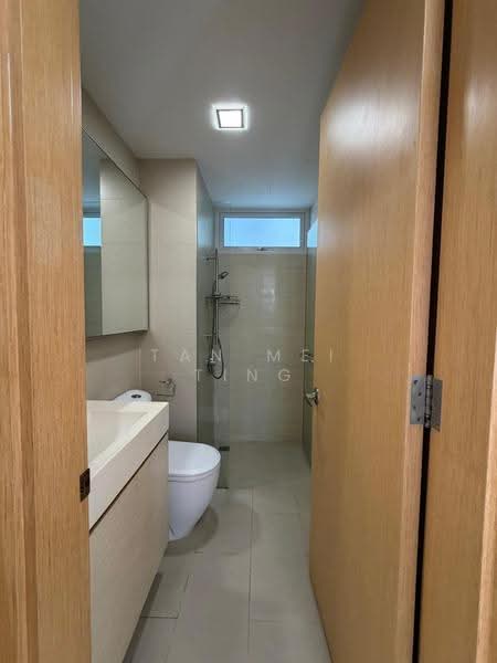 Waterview, 91 Tampines Avenue 1, Pasir Ris / Tampines, 2 Bedrooms, 786 sqft, Condominium For Rent, by Tan Mei Ting, 500273164 - Bathroom - PropertyGuru.com.sg