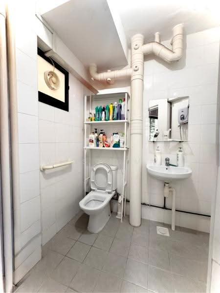 515 Jurong West Street 52, 515 515, Boon Lay / Jurong / Tuas, 2 Bedrooms, 807 sqft, HDB Flat For Sale, by Wilson Mah, 500273166 - PropertyGuru.com.sg