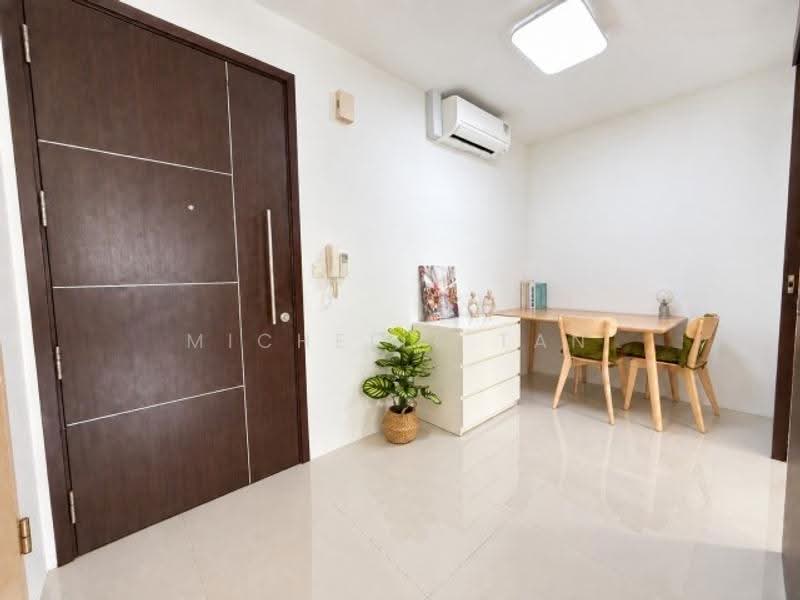 Siglap V, 2 First Street, East Coast / Marine Parade, 1 Bedroom, 517 sqft, Condominium For Sale, by Michelle Tan, 500273167 - PropertyGuru.com.sg