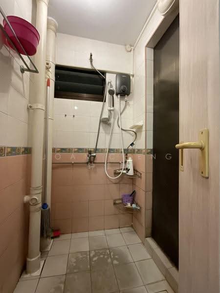 120 Ho Ching Road, 120 Ho Ching Road, Boon Lay / Jurong / Tuas, 2 Bedrooms, 818 sqft, HDB Flat For Sale, by Joan Cheng 钟佳晖, 500273168 - PropertyGuru.com.sg