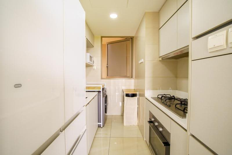 The Vales, 75 Anchorvale Crescent, Hougang / Punggol / Sengkang, 3 Bedrooms, 904 sqft, Condominium For Sale, by Kenneth Chua, 500273172 - Kitchen - PropertyGuru.com.sg