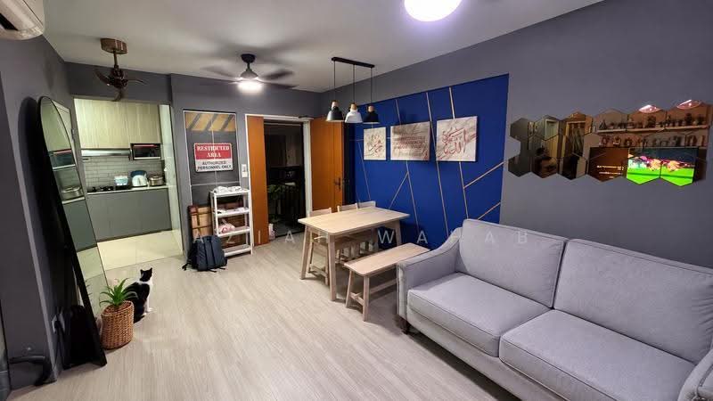 492G Tampines Street 45, 492G Tampines Street 45, Pasir Ris / Tampines, 2 Bedrooms, 721 sqft, HDB Flat For Sale, by Raziah Wahab, 500273178 - Living Room - PropertyGuru.com.sg