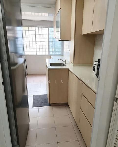 44 Telok Blangah Drive, 44 Telok Blangah Drive, Harbourfront / Telok Blangah, 2 Bedrooms, 700 sqft, HDB Flat For Sale, by Dennis Lim, 500273191 - Kitchen - PropertyGuru.com.sg
