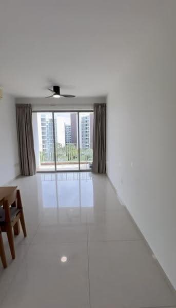 Sea Esta, 20 Pasir Ris Link, Pasir Ris / Tampines, 2 Bedrooms, 818 sqft, Condominium For Rent, by Kelly Tai, 500273209 - Living Room - PropertyGuru.com.sg