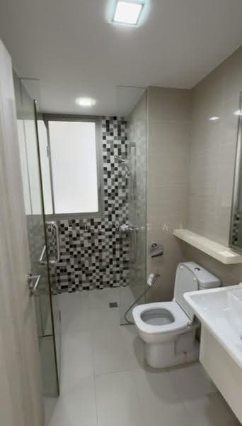 Sea Esta, 20 Pasir Ris Link, Pasir Ris / Tampines, 2 Bedrooms, 818 sqft, Condominium For Rent, by Kelly Tai, 500273209 - Bathroom - PropertyGuru.com.sg