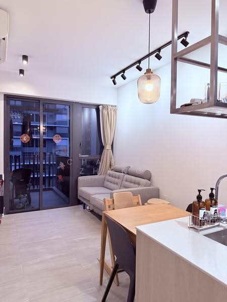 Grandeur Park Residences, 1 Bedok South Avenue 3, Bedok / Upper East Coast, 2 Bedrooms, 624 sqft, Condominium For Rent, by Charles Zhang, 500273210 - Living Room - PropertyGuru.com.sg