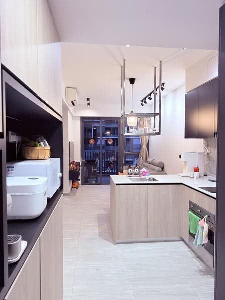 Grandeur Park Residences, 1 Bedok South Avenue 3, Bedok / Upper East Coast, 2 Bedrooms, 624 sqft, Condominium For Rent, by Charles Zhang, 500273210 - Kitchen - PropertyGuru.com.sg