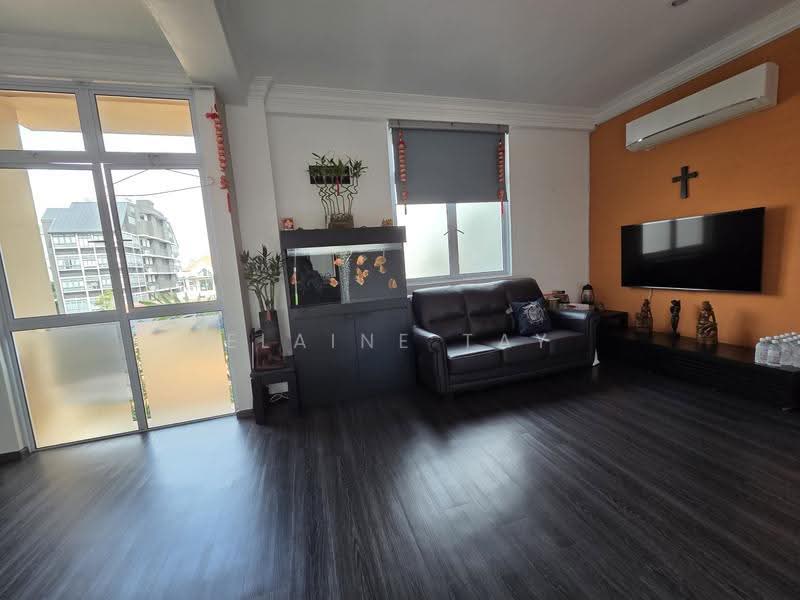 East View 18, 18 Rambutan Road, East Coast / Marine Parade, 3 Bedrooms, 1,173 sqft, Apartment For Sale, by Elaine Tay, 500273217 - Living Room - PropertyGuru.com.sg