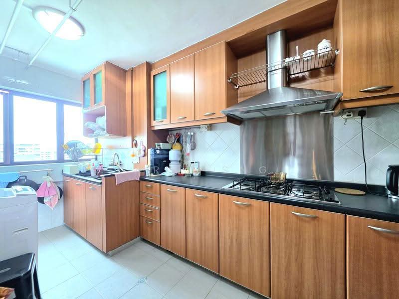 533 Hougang Avenue 6, 533 Hougang Avenue 6, Hougang / Punggol / Sengkang, Room Rental, 150 sqft, HDB Flat For Rent, by Larry Sng, 500273221 - Kitchen - PropertyGuru.com.sg