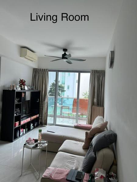Stars of Kovan, 984 Upper Serangoon Road, Hougang / Punggol / Sengkang, 2 Bedrooms, 743 sqft, Condominium For Rent, by Jake Hor, 500273223 - Living Room - PropertyGuru.com.sg