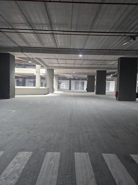 Tampines Connection, 2 Tampines North Drive 4, Pasir Ris / Tampines, 2,002 sqft, Factory / Workshop (B2) For Rent, by Janelle Ho, 500273225 - Car Park - CommercialGuru.com.sg