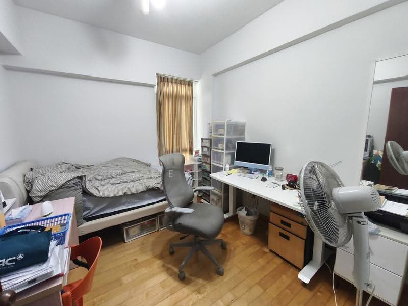 Estella Gardens, 21 - 27 Flora Road, Changi Airport / Changi Village, 3 Bedrooms, 1,259 sqft, Condominium For Rent, by Caleb Seah, 500273238 - Bedroom - PropertyGuru.com.sg
