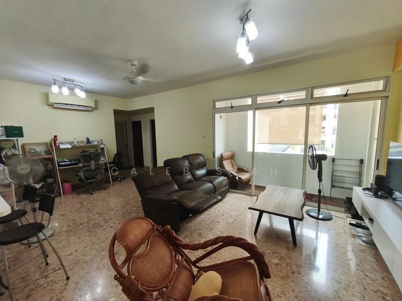 Estella Gardens, 21 - 27 Flora Road, Changi Airport / Changi Village, 3 Bedrooms, 1,259 sqft, Condominium For Rent, by Caleb Seah, 500273238 - Living Room - PropertyGuru.com.sg
