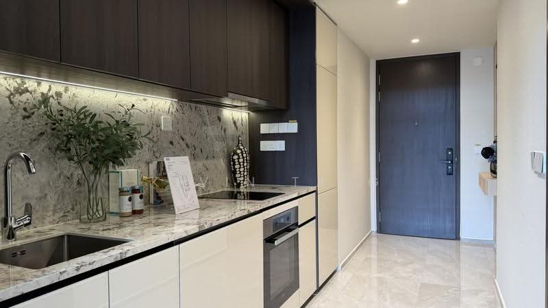 Tembusu Grand, 94 Jalan Tembusu, East Coast / Marine Parade, 2 Bedrooms, 646 sqft, Condominium For Sale, by Kevin Tang, 500273239 - Kitchen - PropertyGuru.com.sg