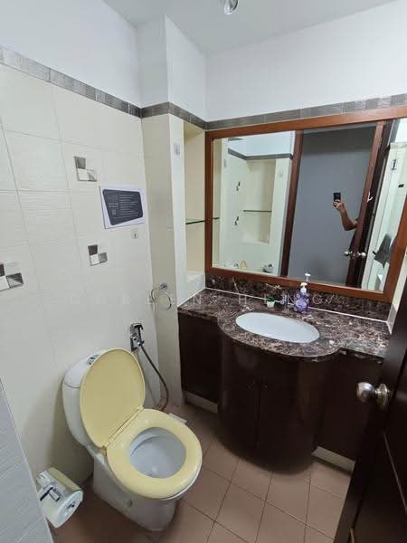 Hillington Green, 51 Hillview Avenue, Dairy Farm / Bukit Panjang / Choa Chu Kang, Room Rental, 120 sqft, Condominium For Rent, by Doreen Heng, 500273250 - Bathroom - PropertyGuru.com.sg