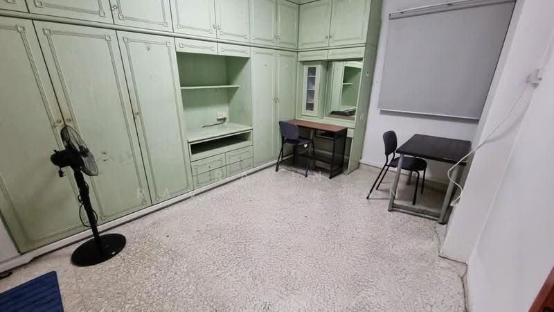 8 Ghim Moh Road, 8 Ghim Moh Road, Tanglin / Holland / Bukit Timah, 3 Bedrooms, 1,280 sqft, HDB Flat For Rent, by RAVIN RAVINTHARAN, 500273255 - Study - PropertyGuru.com.sg