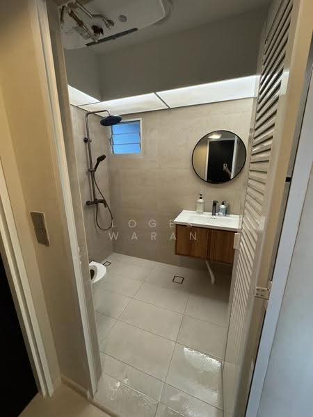 443D Bukit Batok West Avenue 8, 443D Bukit Batok West Avenue 8, Dairy Farm / Bukit Panjang / Choa Chu Kang, Room Rental, 100 sqft, HDB Flat For Rent, by Loges Waran, 500273265 - Bathroom - PropertyGuru.com.sg