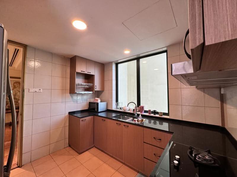 Pebble Bay, 130 Tanjong Rhu Road, East Coast / Marine Parade, 2 Bedrooms, 1,281 sqft, Condominium For Sale, by Esther Low, 500273270 - Kitchen - PropertyGuru.com.sg