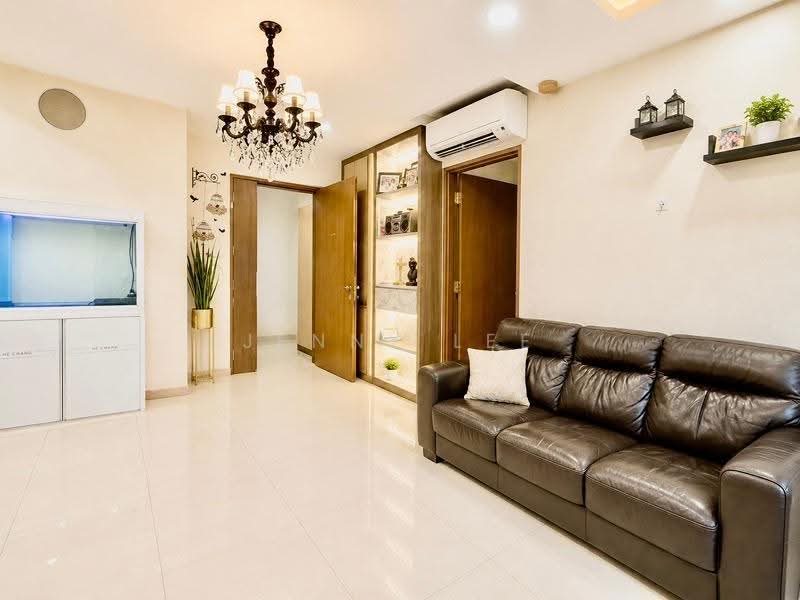 377B Hougang Street 32, 377B 377B, Hougang / Punggol / Sengkang, 4 Bedrooms, 1,302 sqft, HDB Flat For Sale, by Jenny Lee, 500273274 - PropertyGuru.com.sg