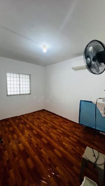 820 Tampines Street 81, 820 Tampines Street 81, Pasir Ris / Tampines, 2 Bedrooms, 800 sqft, HDB Flat For Rent, by Jackson Chia, 500273278 - Interior - PropertyGuru.com.sg