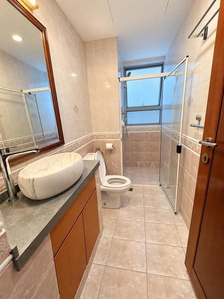 The Bayshore, 22 Bayshore Road, Bedok / Upper East Coast, Room Rental, 150 sqft, Condominium For Rent, by Ferlyn Tan, 500273303 - Bathroom - PropertyGuru.com.sg