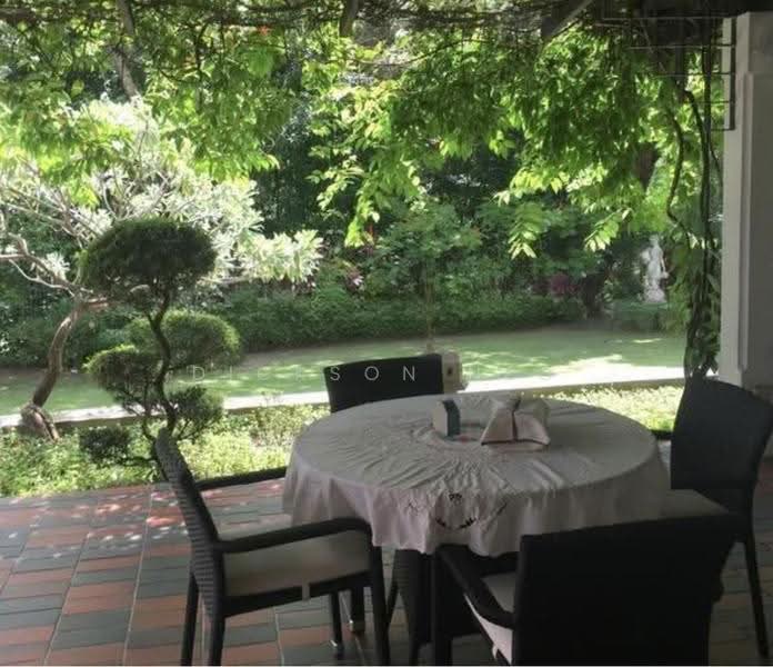 D21. Charming Detached. 8,3xxSF. Near King Albert Park MRT. 9488.4080 Dickson, Jalan Kampong Chantek, Binjai Park, Binjai Rise, Binjai Hill, Binjai Road, Greenbank Park, Swiss Club Road, Swiss View, Sian Tuan Avenue, Rifle Range Road, Bukit Way, Clementi Park / Upper Bukit Timah, 5 Bedrooms, 4,500 sqft, Detached House For Sale, by Dickson Neo, 500273312 - Exterior - PropertyGuru.com.sg