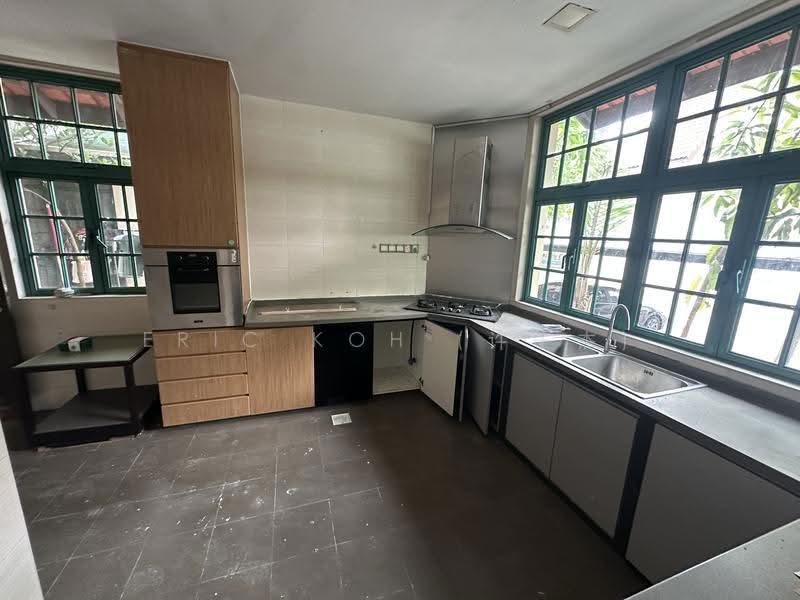 Northshore Bungalows, Ponggol Seventeenth Avenue, Hougang / Punggol / Sengkang, 7 Bedrooms, 8,000 sqft, Detached House For Rent, by Eric Koh (许子杰), 500273316 - Kitchen - PropertyGuru.com.sg