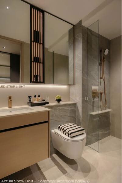 Thomson Reserve, Bright Hill Drive, Ang Mo Kio / Bishan / Thomson, 4 Bedrooms, 1,367 sqft, Condominium For Sale, by April Xu, 500273321 - Bathroom - PropertyGuru.com.sg