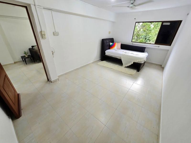209 Boon Lay Place, 209 Boon Lay Place, Boon Lay / Jurong / Tuas, 2 Bedrooms, 797 sqft, HDB Flat For Sale, by Anthony Lim, 500273324 - PropertyGuru.com.sg