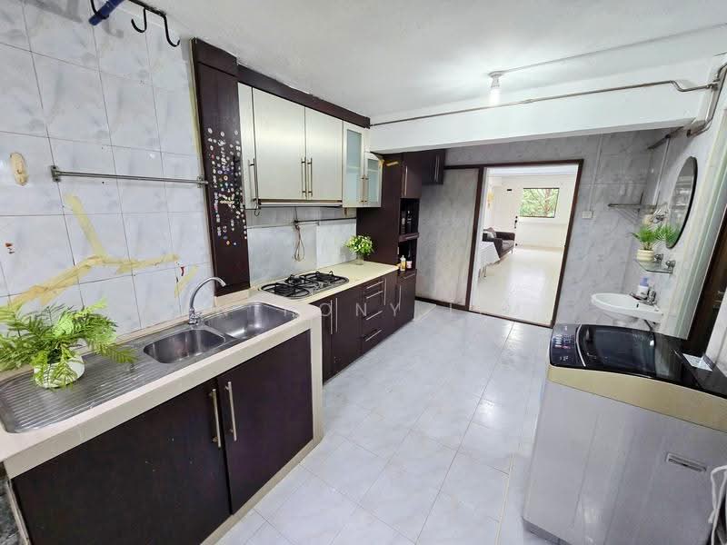 209 Boon Lay Place, 209 Boon Lay Place, Boon Lay / Jurong / Tuas, 2 Bedrooms, 797 sqft, HDB Flat For Sale, by Anthony Lim, 500273324 - PropertyGuru.com.sg