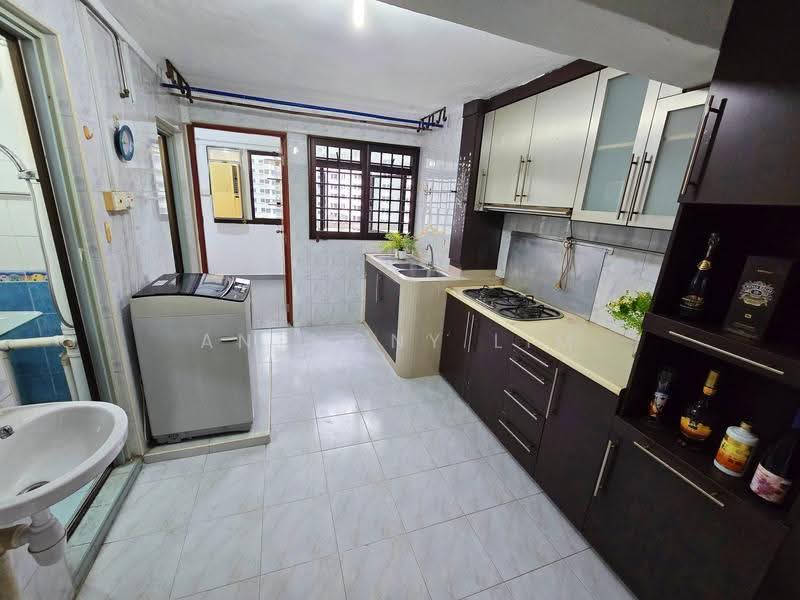 209 Boon Lay Place, 209 Boon Lay Place, Boon Lay / Jurong / Tuas, 2 Bedrooms, 797 sqft, HDB Flat For Sale, by Anthony Lim, 500273324 - PropertyGuru.com.sg