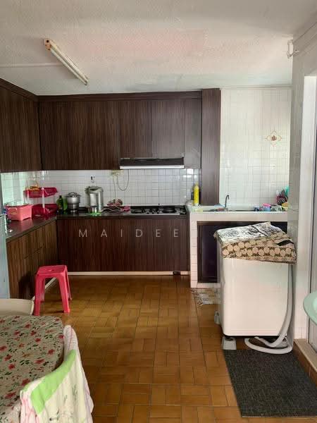 125 Ang Mo Kio Avenue 6, 125 Ang Mo Kio Avenue 6, Ang Mo Kio / Bishan / Thomson, 2 Bedrooms, 742 sqft, HDB Flat For Rent, by Maideen ., 500273341 - Kitchen - PropertyGuru.com.sg