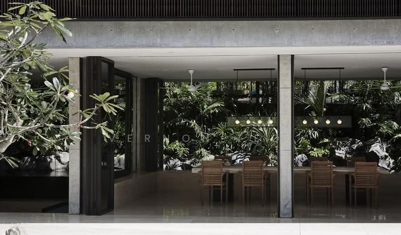 SQUARISH FORMWERKZ BUNGALOW NEW and EXCLUSIVE EASTERN HOME WITH GCB FINISHINGS, Bedok / Upper East Coast, 6 Bedrooms, 14,995 sqft, Bungalow House For Sale, by Vernon Teo, 500273343 - Dining Room - PropertyGuru.com.sg