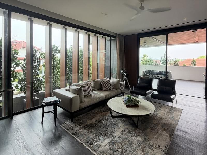 Changi Grove, Mariam Close, Changi Airport / Changi Village, 8 Bedrooms, 10,000 sqft, Detached House For Sale, by Joel Koh, 500273344 - Living Room - PropertyGuru.com.sg