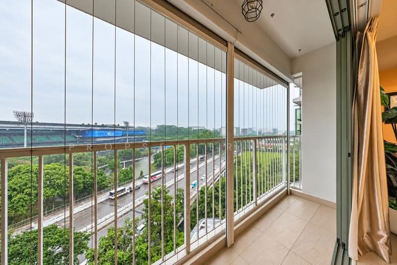 679B Punggol Drive, 679B Punggol Drive, Hougang / Punggol / Sengkang, 3 Bedrooms, 1,216 sqft, HDB Flat For Sale, by JOHN YEO, 500273353 - Balcony - PropertyGuru.com.sg