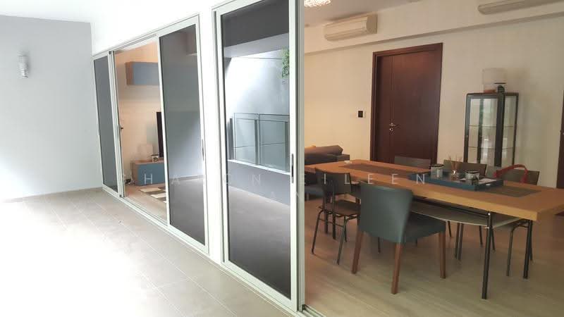 Sophia Residence, 15 Sophia Road, Orchard / River Valley, 3 Bedrooms, 1,452 sqft, Condominium For Rent, by Sharon Eileen Tan, 500273357 - Balcony - PropertyGuru.com.sg