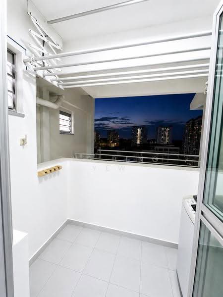 312B Sumang Link, 312B Sumang Link, Hougang / Punggol / Sengkang, 3 Bedrooms, 990 sqft, HDB Flat For Sale, by Ong Beng Yew, 500273362 - Balcony - PropertyGuru.com.sg