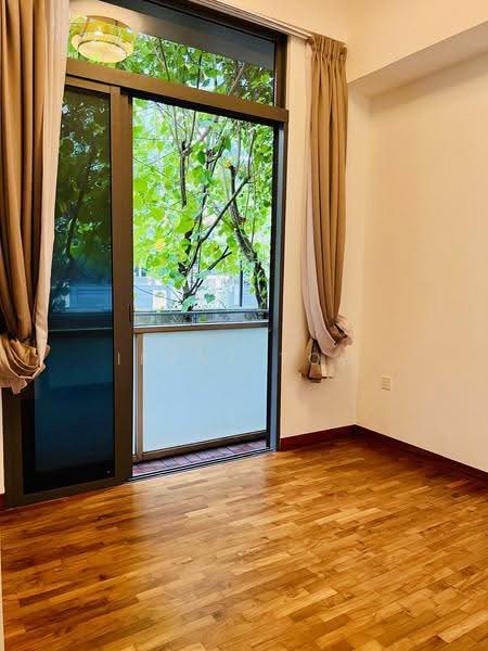 Seahill, West Coast Crescent, Buona Vista / West Coast / Clementi New Town, 5 Bedrooms, 3,574 sqft, Condominium For Sale, by Irene Tow, 500273364 - Balcony - PropertyGuru.com.sg