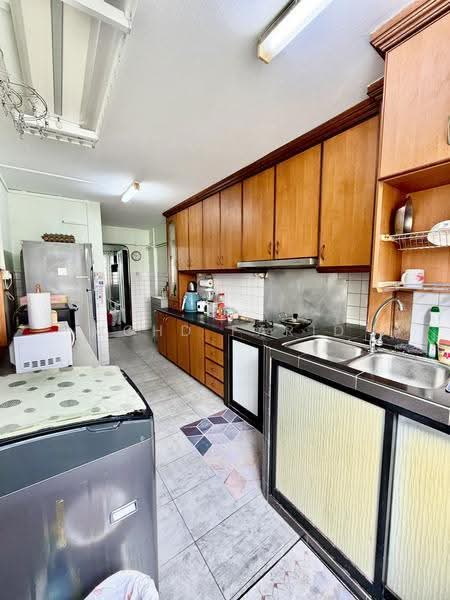 771 Yishun Avenue 3, 771 Yishun Avenue 3, Sembawang / Yishun, 3 Bedrooms, 904 sqft, HDB Flat For Sale, by MOHD FARID, 500273374 - Kitchen - PropertyGuru.com.sg