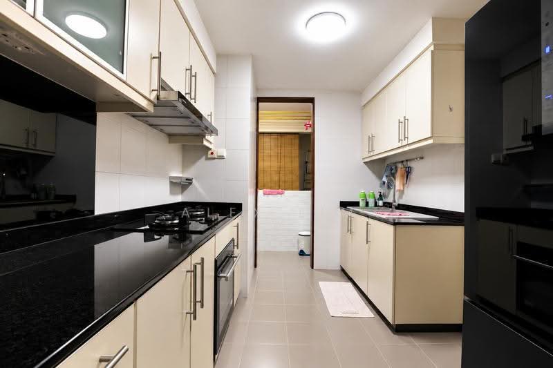 The Warren, 57 Choa Chu Kang Loop, Dairy Farm / Bukit Panjang / Choa Chu Kang, 3 Bedrooms, 1,238 sqft, Apartment For Rent, by Alex Lim, 500273377 - Kitchen - PropertyGuru.com.sg
