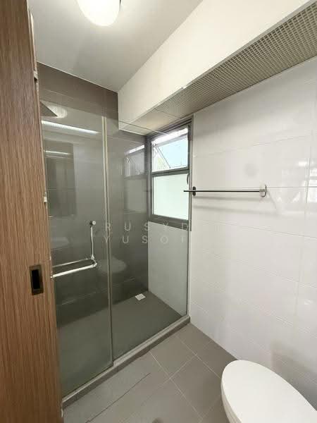 356A Anchorvale Lane, 356A Anchorvale Lane, Hougang / Punggol / Sengkang, 3 Bedrooms, 1,001 sqft, HDB Flat For Sale, by Rusydi Yusoff, 500273379 - Bathroom - PropertyGuru.com.sg