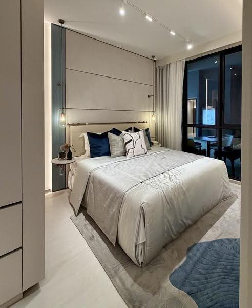 Lucerne Grand, Lakeside Drive, Boon Lay / Jurong / Tuas, 3 Bedrooms, 904 sqft, Condominium For Sale, by Lee Chong, 500273381 - Bedroom - PropertyGuru.com.sg