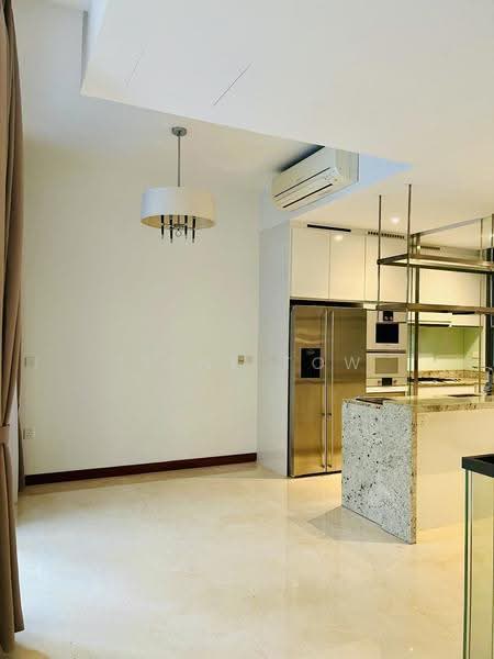Seahill, West Coast Crescent, Buona Vista / West Coast / Clementi New Town, 5 Bedrooms, 3,574 sqft, Townhouse For Sale, by Irene Tow, 500273383 - Kitchen - PropertyGuru.com.sg