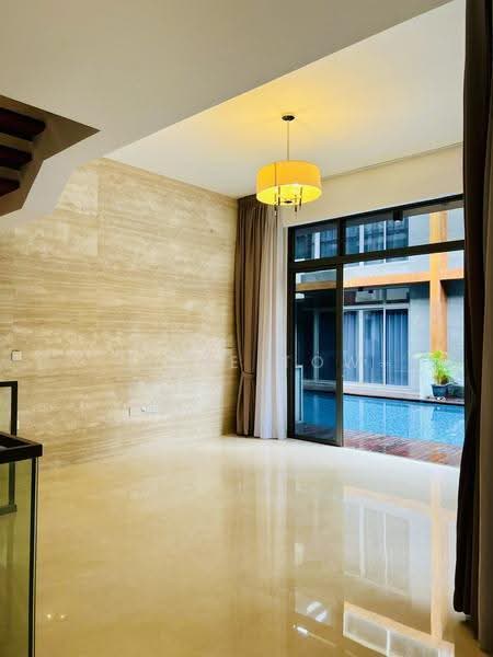 Seahill, West Coast Crescent, Buona Vista / West Coast / Clementi New Town, 5 Bedrooms, 3,574 sqft, Townhouse For Sale, by Irene Tow, 500273383 - Living Room - PropertyGuru.com.sg