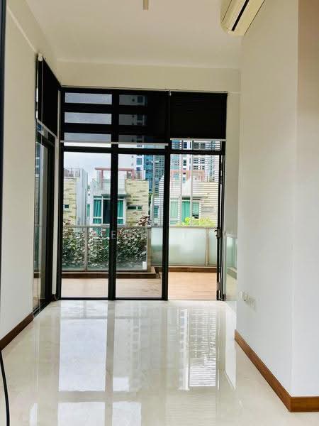 Seahill, West Coast Crescent, Buona Vista / West Coast / Clementi New Town, 5 Bedrooms, 3,574 sqft, Townhouse For Sale, by Irene Tow, 500273383 - Balcony - PropertyGuru.com.sg