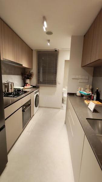 30 LAKESIDE DRIVE, 30 LAKESIDE DRIVE, Boon Lay / Jurong / Tuas, 3 Bedrooms, 1,001 sqft, Condominium For Sale, by Woo Swee tuck, 500273384 - PropertyGuru.com.sg